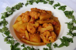 curry z ziemniaków i kalafiora