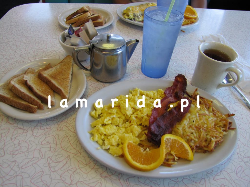 Amerykańskie śniadanie