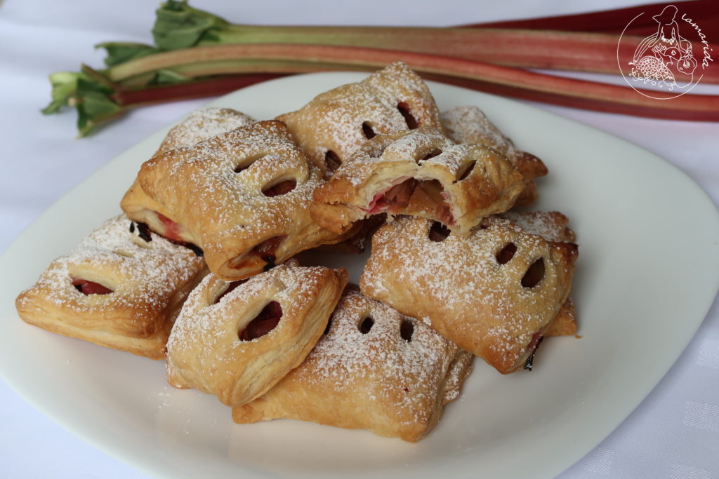 ciastka francuskie z rabarbarem