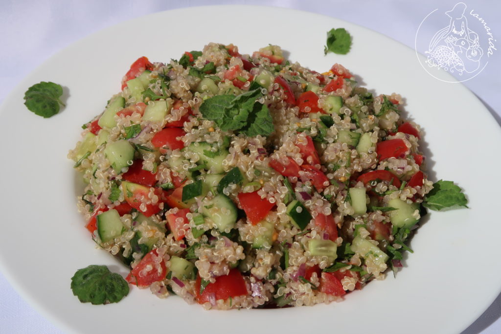 tabbouleh z komosą ryżową