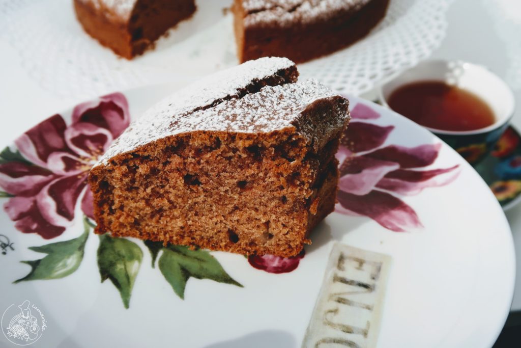 Babka cynamonowa z dżemem