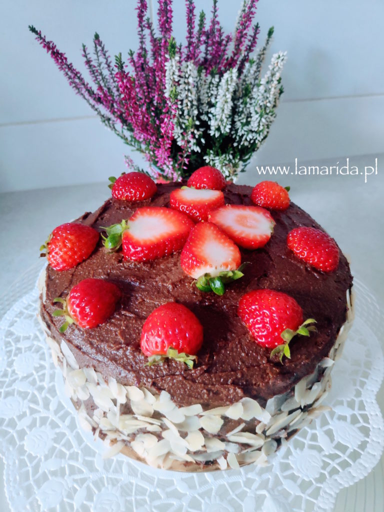 Tort z kremem dyniowym